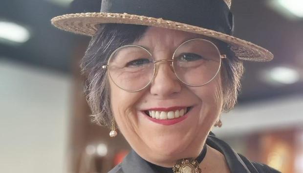 La autora, Maribel Molina
