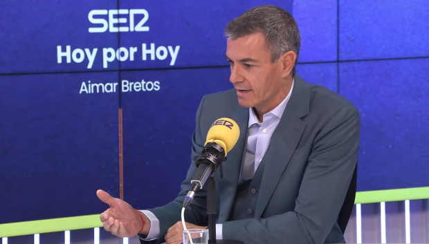 Pedro Sánchez durante una entrevista en la Cadena Ser