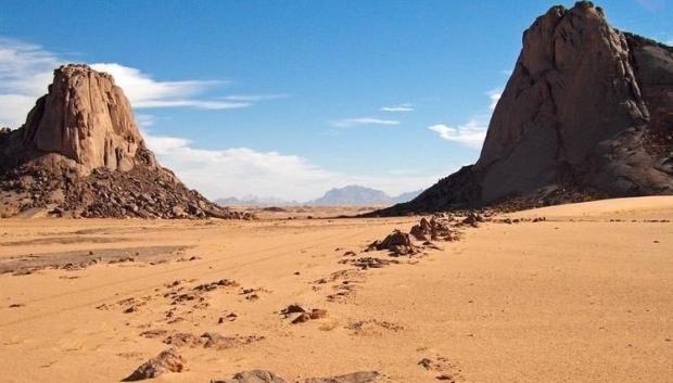 Tanesruft, una de las áreas más desoladas del desierto del Sáhara
