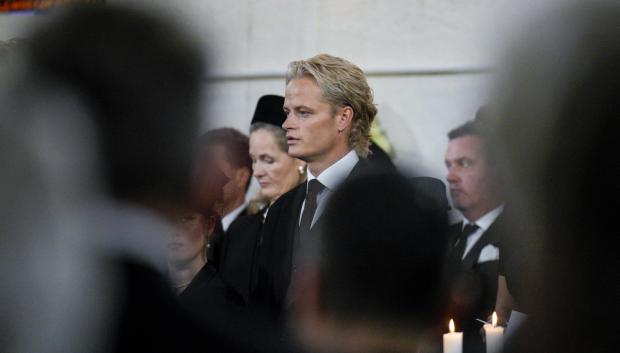 Marius Borg en la Catedral de Oslo, presente en el funeral del Rey Harald V