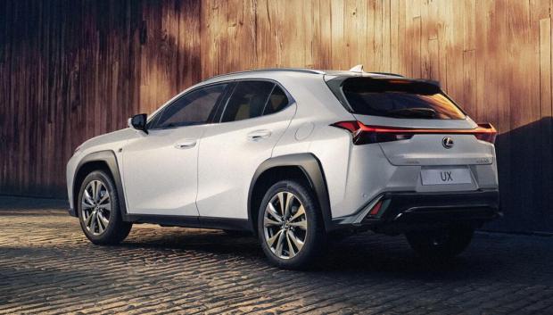 Lexus UX 2026