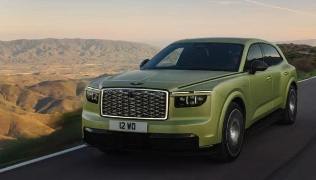 La carrocería es tipo SUV deportivo
