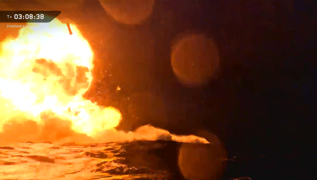 Explosión de Starship al amerizar en el océano Pacífico