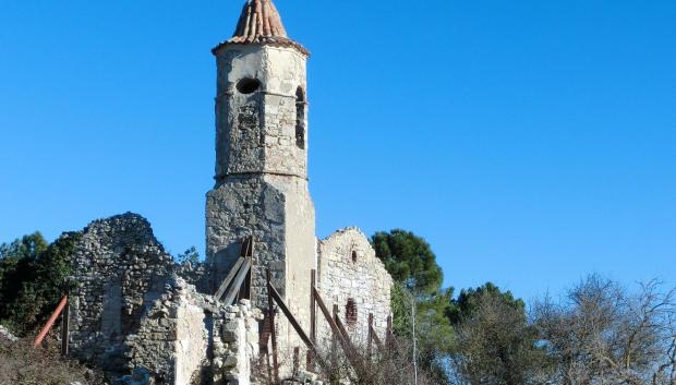 Iglesia de San Salvador, en el despoblado de La Mussara (Vilaplana, Baix Camp, Cataluña).