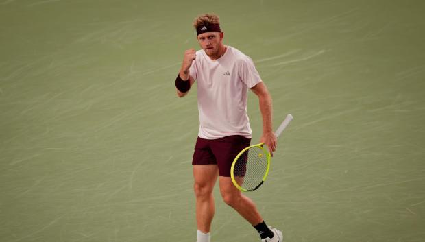Alejandro Davidovich celebra un punto en la semifinal ante Zverev