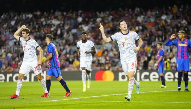 Lewandowski hizo un doblete en el Camp Nou en el partido de ida