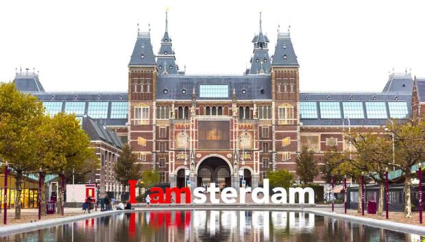 Identidad visual de Ámsterdam a las puertas del Rijksmuseum