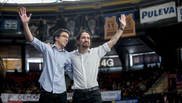 Iñigo Errejón con Pablo Iglesias