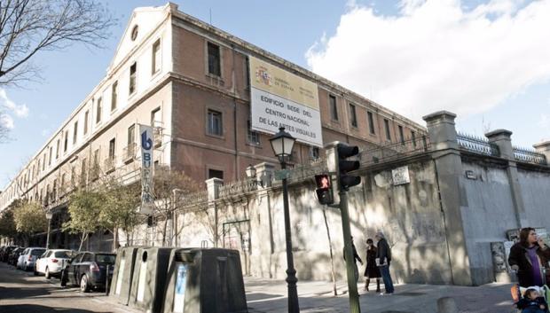 La Tabacalera, en el distrito de Embajadores

El Ayuntamiento de Madrid se ha ofrecido al Ministerio de Cultura a colaborar en la financiación de la rehabilitación de dos inmuebles que son seña de identidad de Lavapiés, la antigua Fábrica de Tabacos de Madrid y el Centro Militar de Farmacia --ambos en la calle Embajadores, uno en el número 51 y otro en el 75-- para desarrollar un proyecto conjunto y destinarlos a usos culturales, vecinales, emprendimiento social e innovación.

POLITICA CULTURA ESPAÑA EUROPA
LATABACALERA.NET