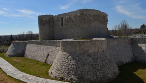 Castillo de la Alameda