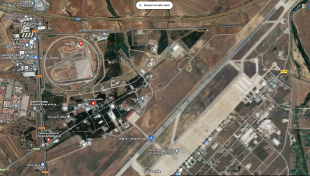 Lugares difuminados dentro del navegador Google Maps.
