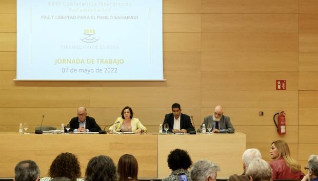 Numerosos representantes parlamentarios españoles han acudido a la cita en favor del pueblo saharaui este sábado