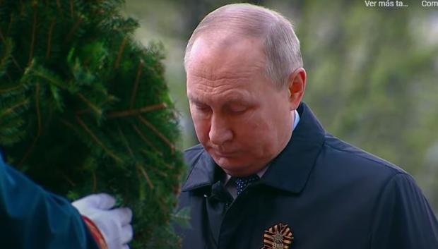 Putin durante el homenaje a los caídos