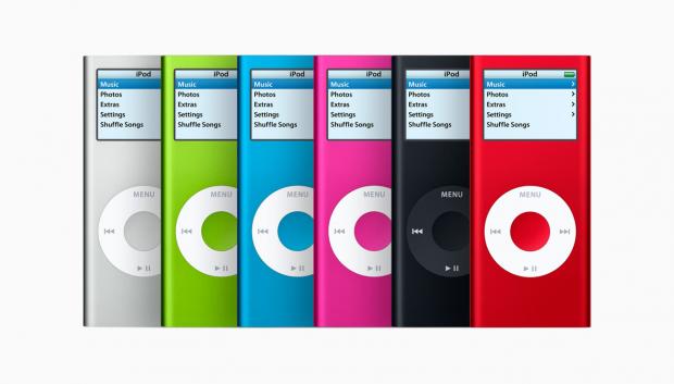 El iPod nano, presentado el 25 de septiembre de 2006, contaba con un diseño  muy fino y a color