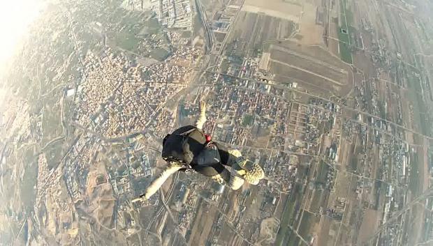 Los zapadores paracaidistas son especialistas en las misiones aéreas más complejas