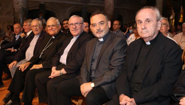A la presentación del documental sobre san Ignacio ha asistido el obispo de Córdoba