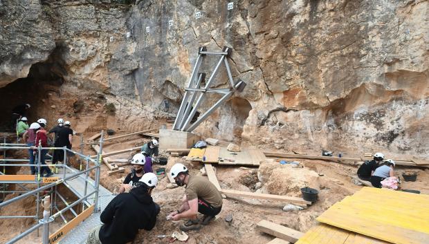 Encuentran en las excavaciones de Atapuerca la cara del humano más antiguo  de Europa