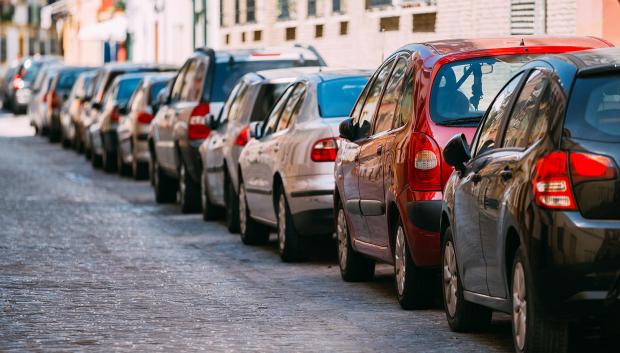 En Madrid cada 48 horas debes verificar el estado de tu coche