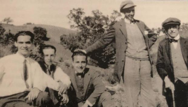 Lorca, Rafael Aguado, Antonio de Luna, José Segura y Manuel de Falla en 1926