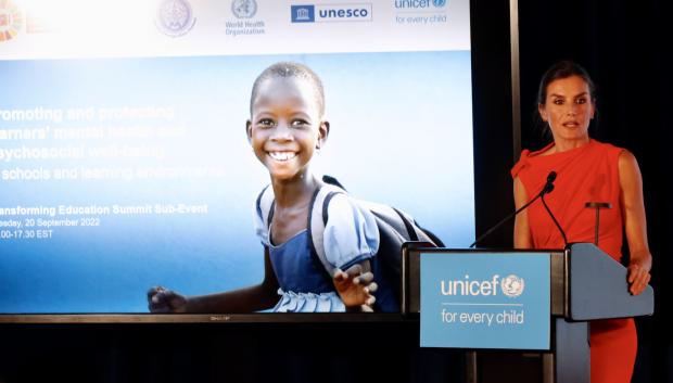 Su Majestad la Reina durante su intervención en la reunión de alto nivel organizada por UNICEF, la UNESCO y la OMS