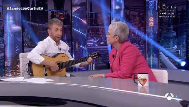 Pablo Motos cantó 'Clavelitos' a la actriz