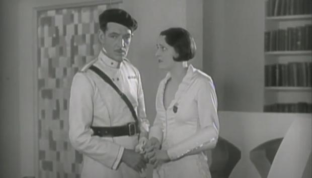 El doctor Seymour y su hgija Evelyn en la película Alta Traición de 1929