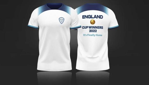 Camiseta conmemorativa de Inglaterra si ganaban el Mundial de Qatar 2022
