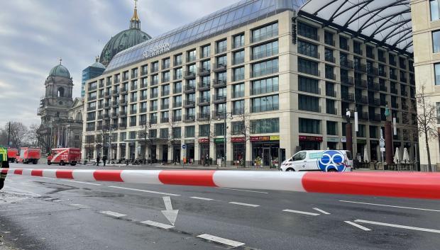 Un cordón policial rodea el hotel donde estaba ubicado AquaDom