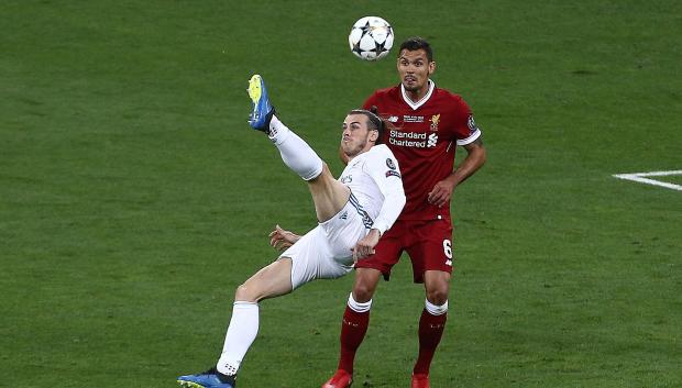 Momento de la chilena de Gareth Bale con el que los blancos se ponían por delante en el marcador ante el Liverpool