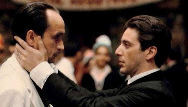 Icónica escena de John Cazale y Al Pacino en 'El padrino II'