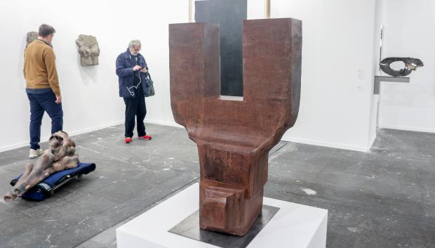 La escultura de Eduado Chillida, valorada en 3,7 millones de euros, a la venta en ARCOMadrid 2023