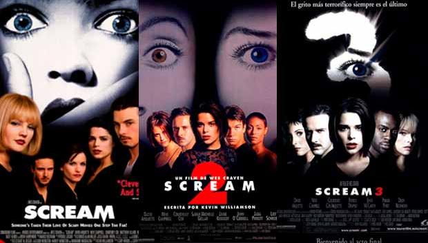 Los carteles de la saga original Scream I, Scream II y Scream III