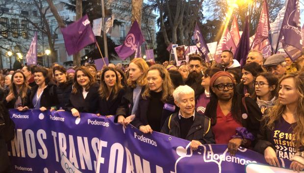 El pelotón de Podemos, con Irene Montero, Ángela Rodríguez, Lilith Verstrynge, Isa Serra...