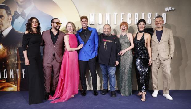 El elenco de Montecristo en la presentación de la serie en Madrid