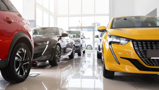 La clave no está en vender coches eléctricos, sino en vender coches nuevos