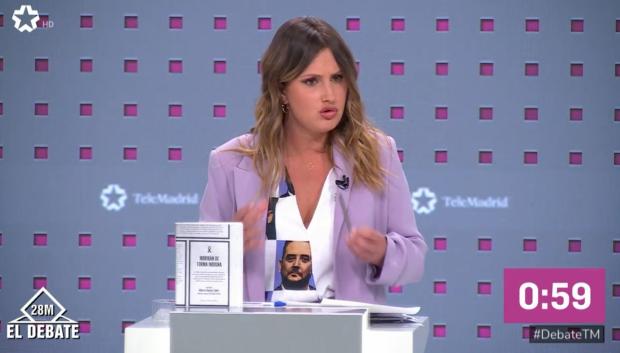Alejandra Jacinto, candidata de Podemos a la Presidencia de la Comunidad de Madrid, durante el debate