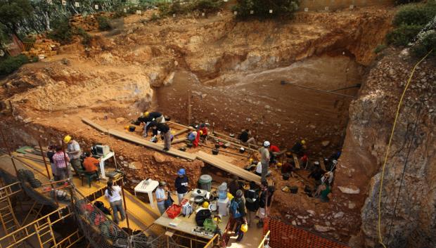 Yacimiento arqueológico en la sierra de Atapuerca