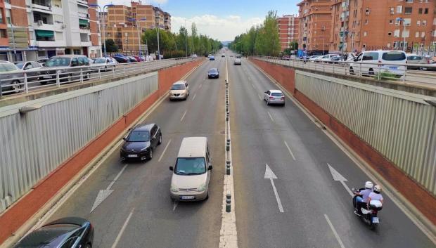Tráfico en la entrada al túnel de Carlos III en Córdoba