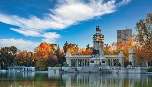 Vista del estanque de El Retiro