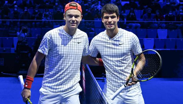 Alcaraz y Rune, en el partido de las Next Gen ATP Finals
