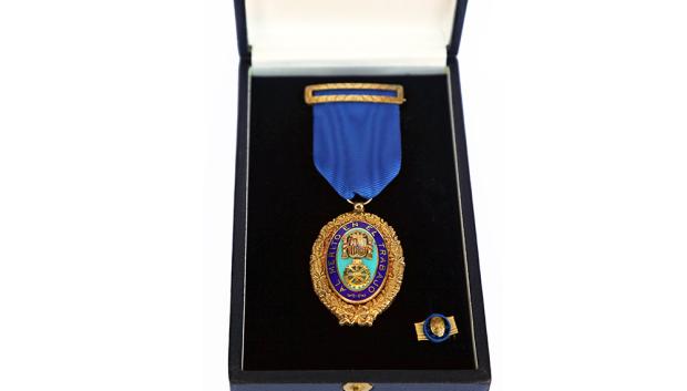Medalla de Oro al Mérito en el Trabajo