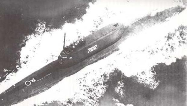 El submarino K-129, con número de casco 722, navegando en torno al año 1968
