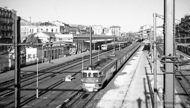 Tren Catalán Talgo en 1970 en la estación de Montpellier