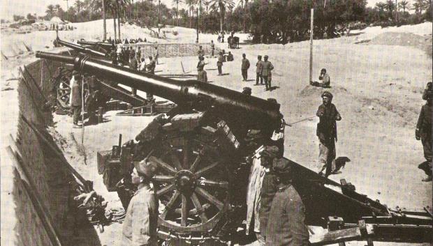 Baterías italianas cerca de Trípoli, en 1911