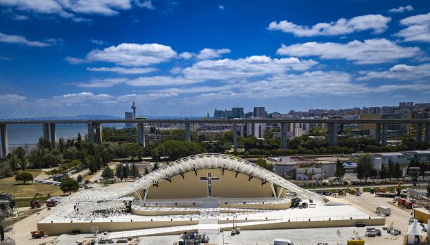 This aerial picture taken on July 27, 2023 shows the main stage at the venue for World Youth Day (WYD), where Pope Francis will celebrate the closing mass, in Lisbon. Portugal is preparing to welcome Pope Francis and around a million young pilgrims for the World Youth Day (WYD) on August 2 to 6, 2023. (Photo by CARLOS COSTA / AFP)