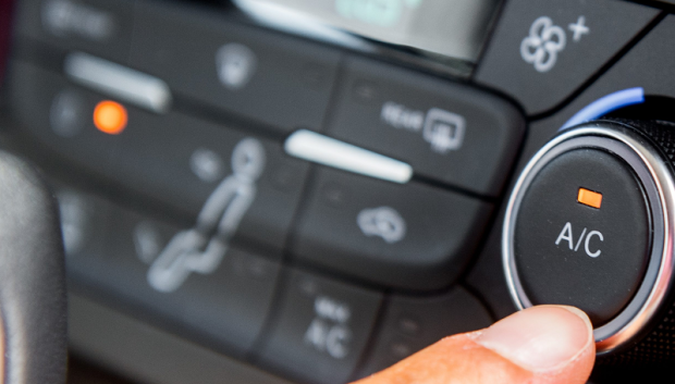 Tanto el aire acondicionado como la climatización provocan un elevado consumo eléctrico