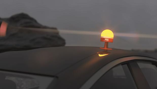Luz de emergencia V16, el nuevo dispositivo de seguridad que debes llevar  en tu coche