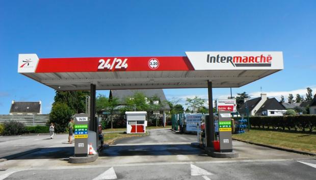 Las gasolineras francesas venderán podrán vender combustible por debajo de coste