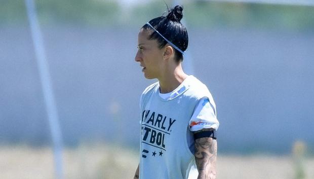 Jenni Hermoso, en un entrenamiento con el Pachuca