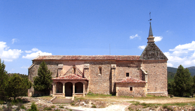 Tamajón, Guadalajara, Ermita de los Enebrales